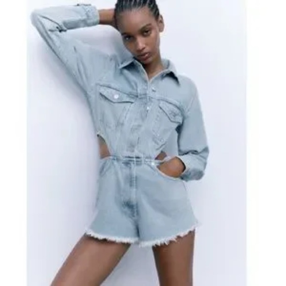Zara Light Blue Denim Jacket with Fringe